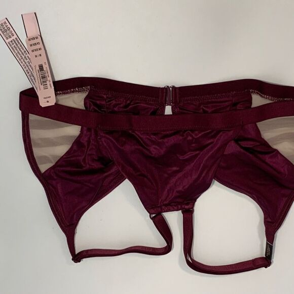Victoria's Secret Burgundy Mesh Panel Bral… - Picture 2 of 4
